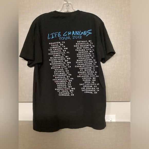 Thomas Rhett Men's Black Life Changes 2018 Tour T-Shirt Size Large Country EUC - Picture 3 of 4